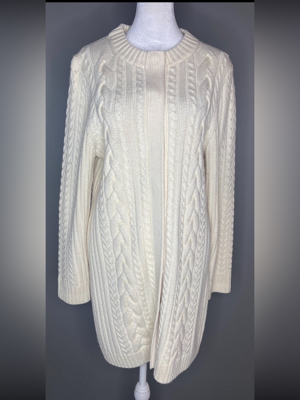 Banana Republic Ivory 50% Wool-Blend Fisherman Cable-Knit Cardigan Sweater - L